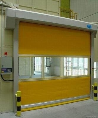 Enevoando o chuveiro de ar de aço inoxidável da névoa com a porta automática do rolamento do PVC